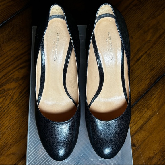 Bottega Veneta Classic Platform Heel - Picture 4 of 10